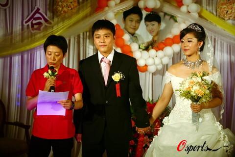 摇乒乓球婚礼