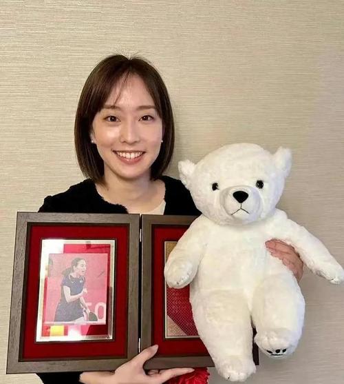 乒乓球动漫头像女推荐