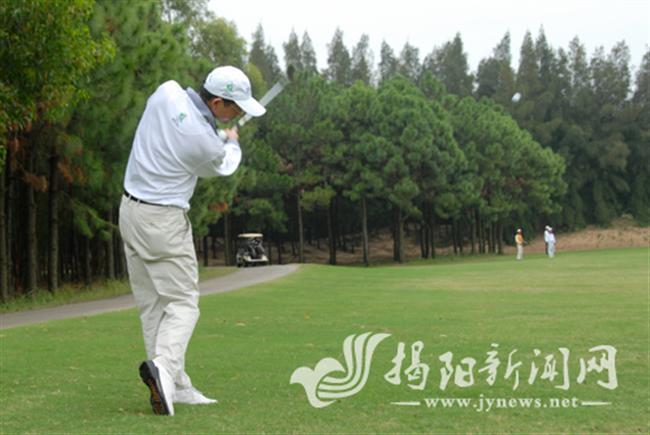 揭阳市高尔夫球协会成立