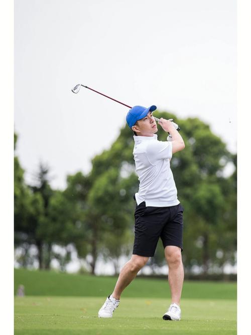 高尔夫球俱乐部的常见活动