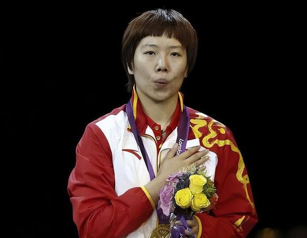 乒乓球运动员张怡宁的成就与影响