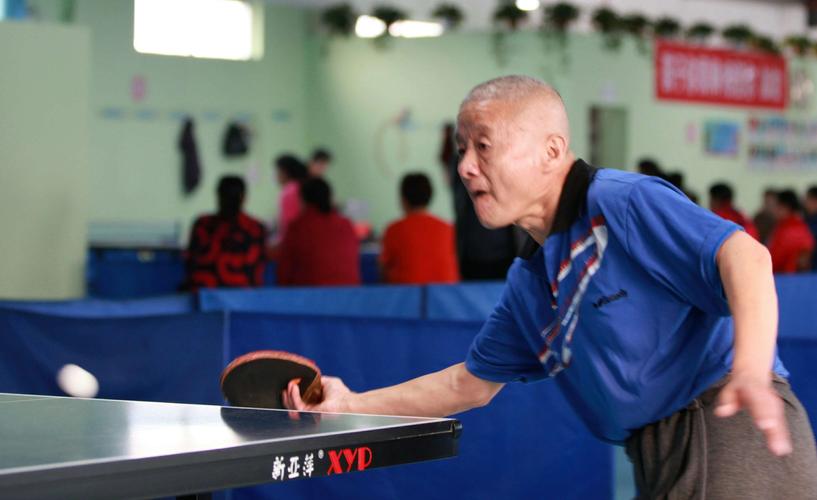 乒乓球老少联手：如何实现家庭乒乓球的快乐互动