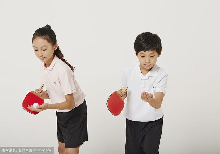 中国孩子乒乓球