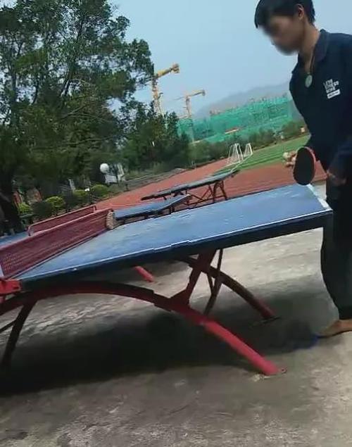 乒乓球障碍赛
