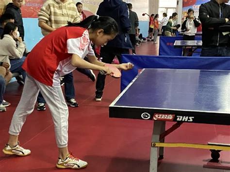 小学乒乓球游戏