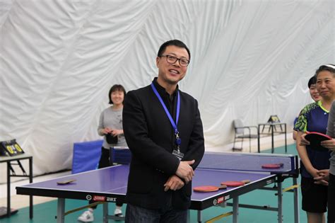 乒乓球吕维