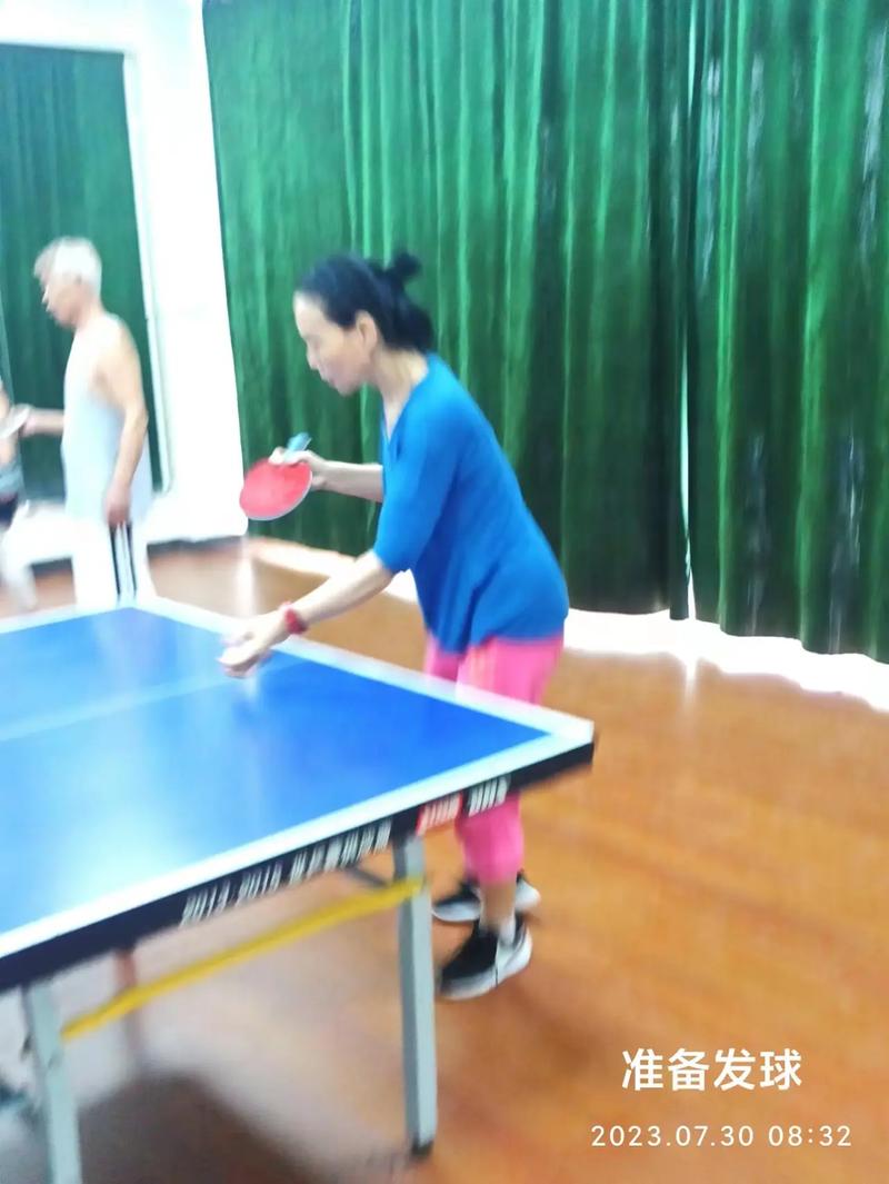 乒乓球教练怎么教学