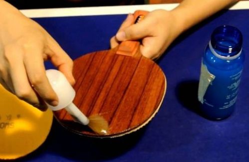 乒乓球底板怎么除胶