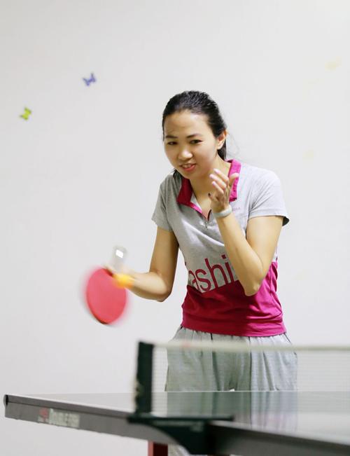跟打乒乓球的女生谈恋爱好吗