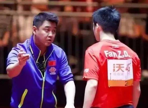 乒乓球功勋教练