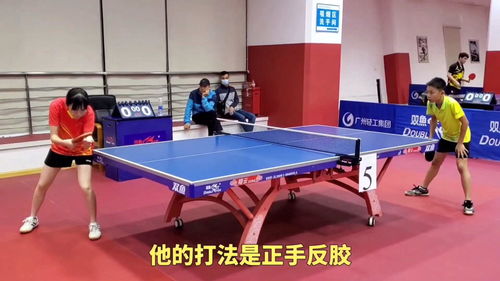 中国小伙摔跤比赛当场