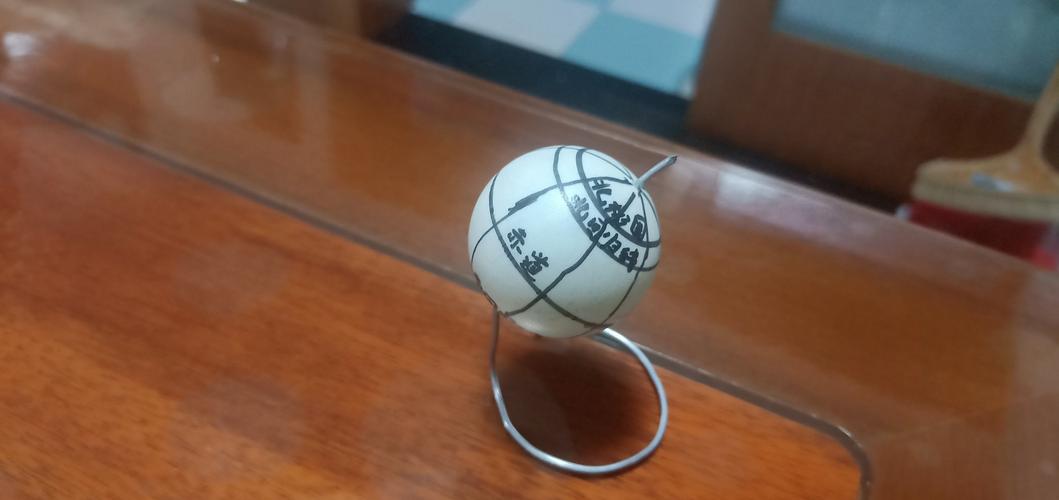 乒乓球台桌面起皮怎么回事