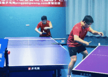 乒乓球训练反弹板怎么用