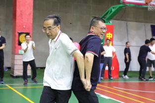 吸管吸乒乓球