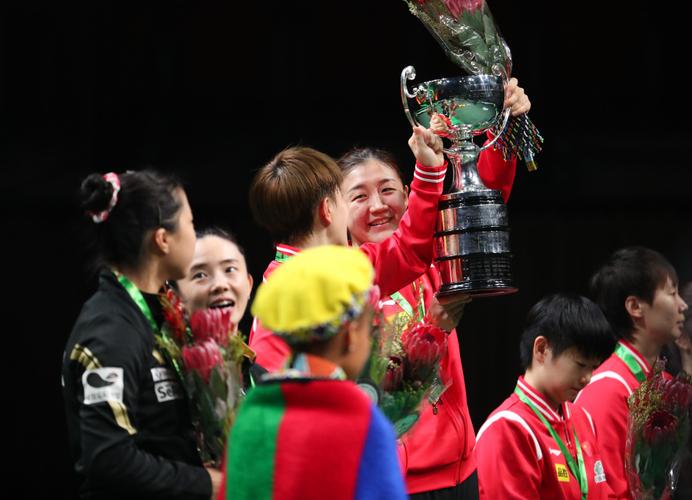 中国乒乓球女队颁奖现场直播