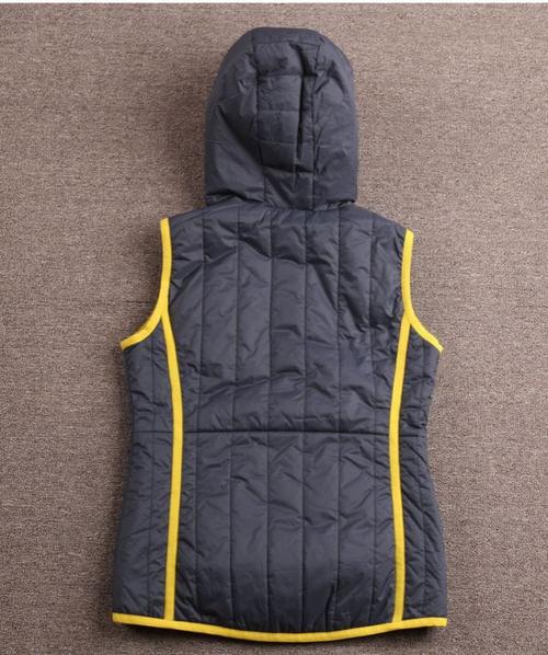 高尔夫马甲衣服图片