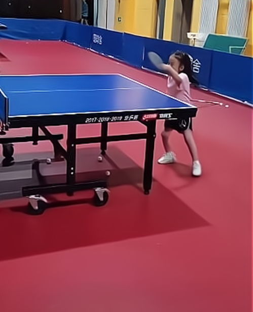乒乓球脚步教学