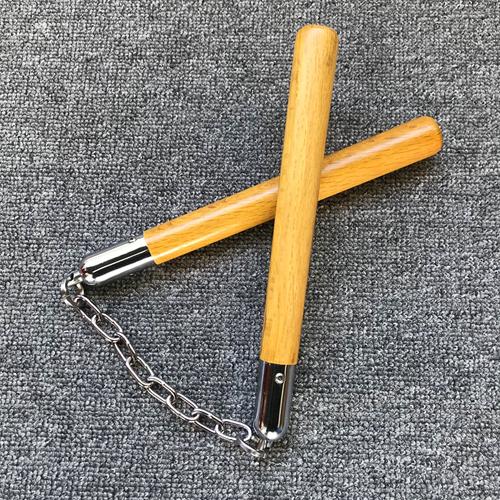 石天龙用双节棍打乒乓球吗