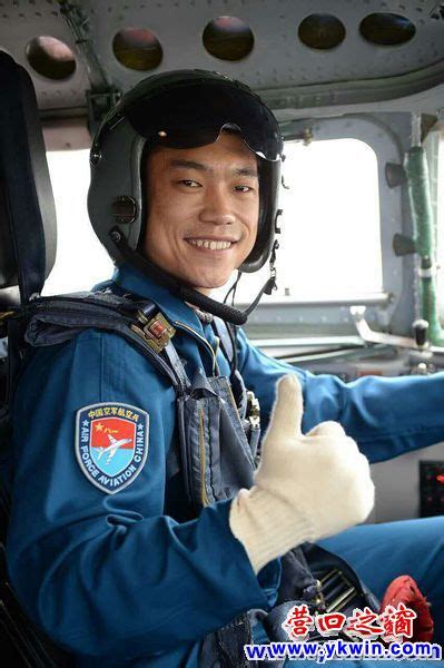 高尔夫郑军