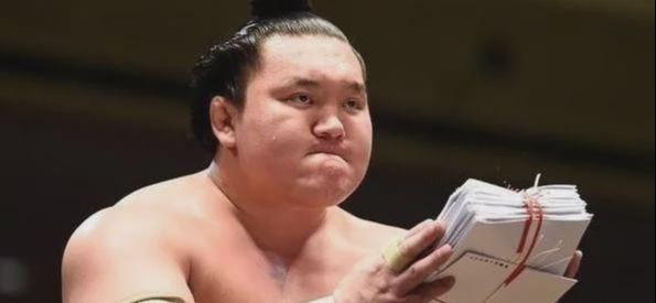 乒乓球怪招