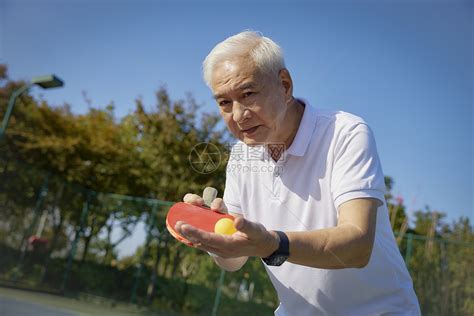 乒乓球打人疼吗