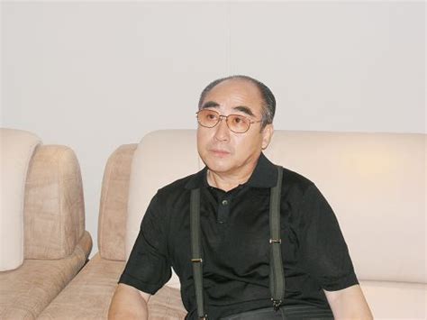 乒乓球冠军庄则栋简历