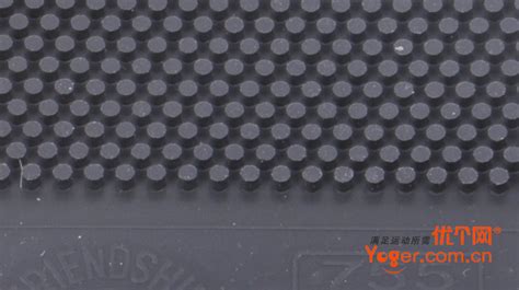 乒乓球胶皮红色和黑色有什么区别