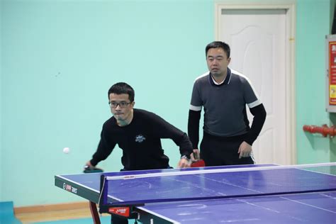 乒乓球小球旋转球怎么打